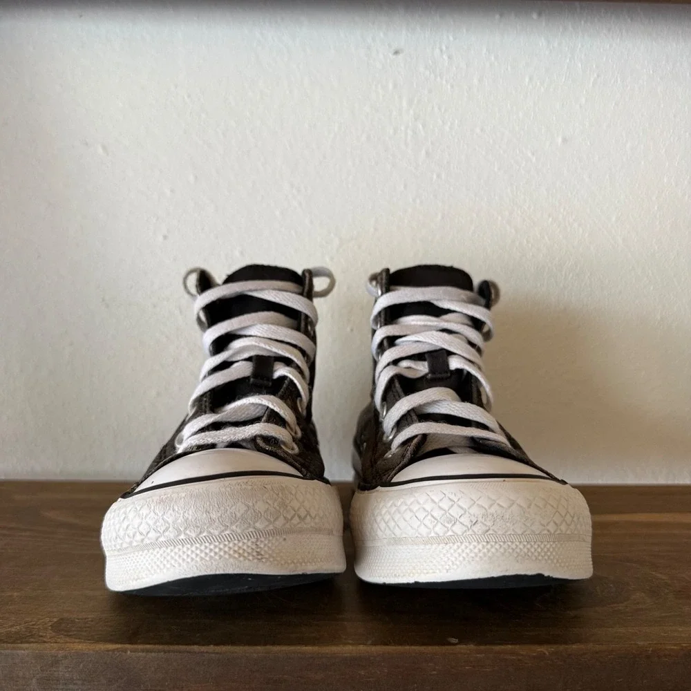 Converse Chuck Taylor All Star EVA Lift Hi Floral Youth Size 3 Platform